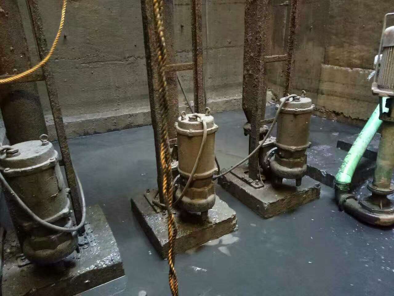 长安污水池清理